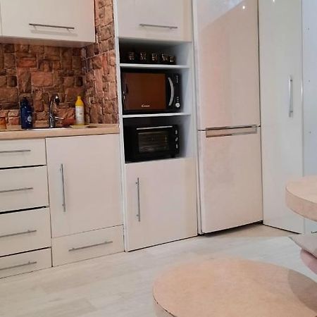 Апартаменты В Центре, По Типу Хостел Kropyvnyckyj Exteriér fotografie